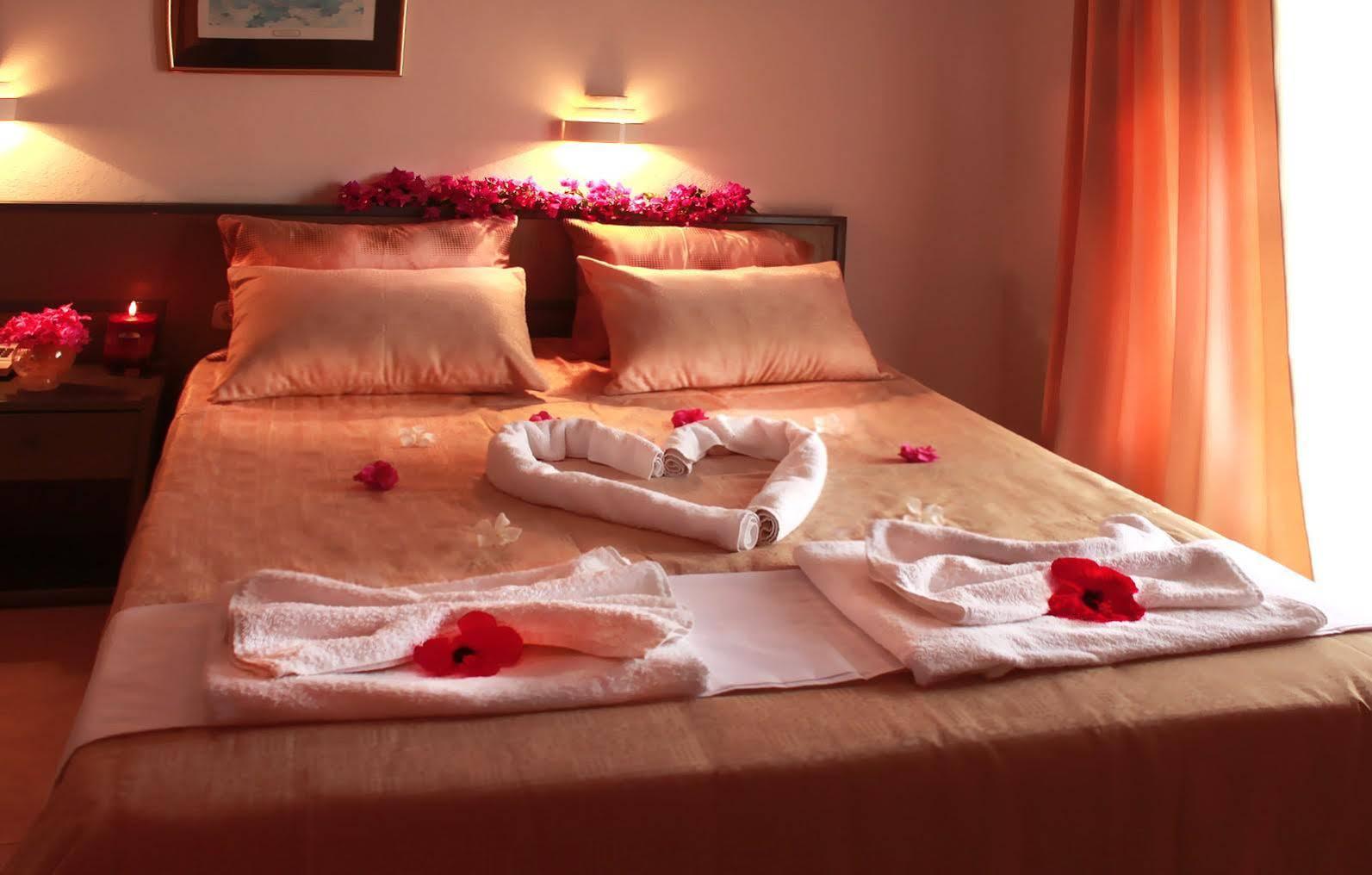 Verano Beach Hotel İçmeler Buitenkant foto